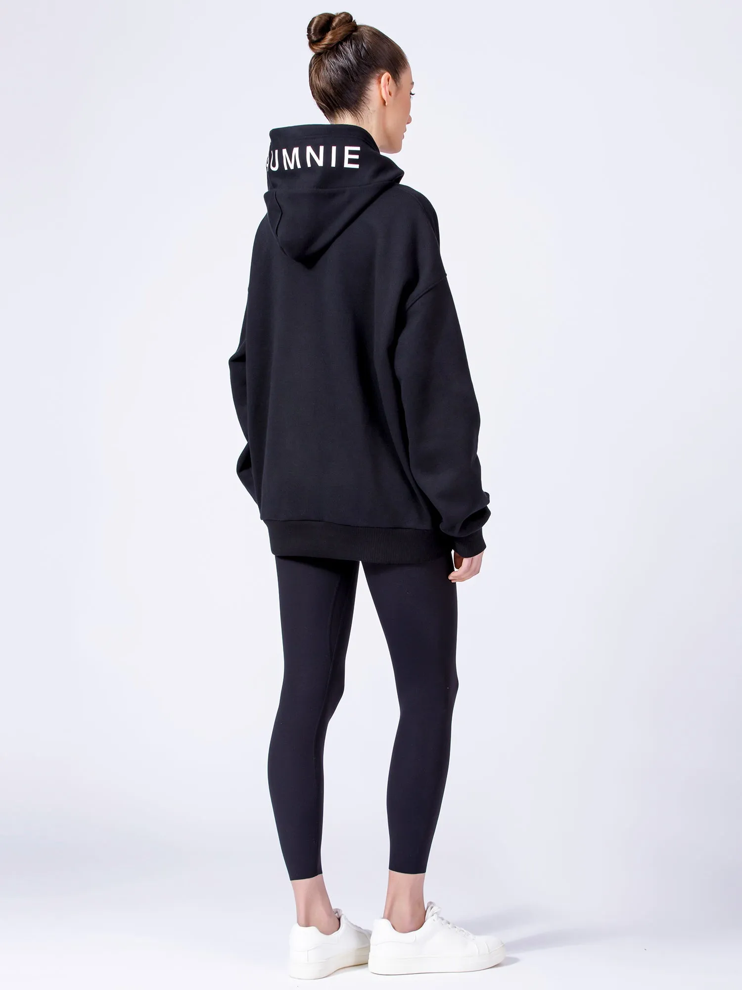 AUMNIE OVERSIZE HOODIE, BLACK